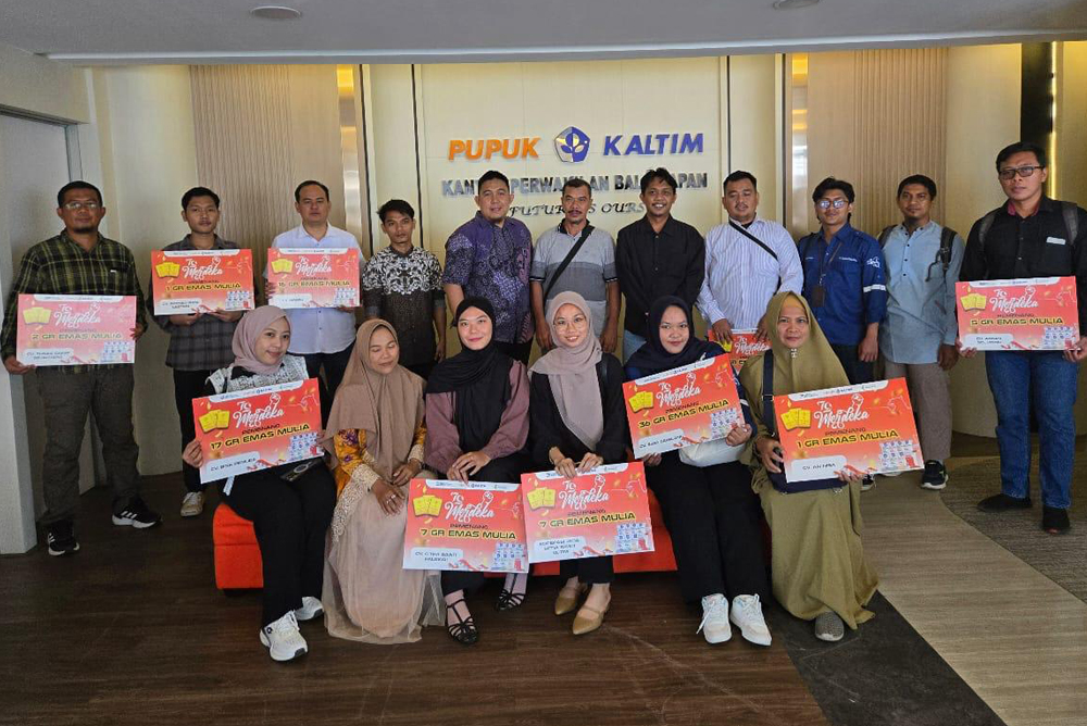 Tingkatkan Loyalitas Pelanggan, 20 Distributor Pupuk Kaltim Terima Reward Program Merdeka NPK Pelangi